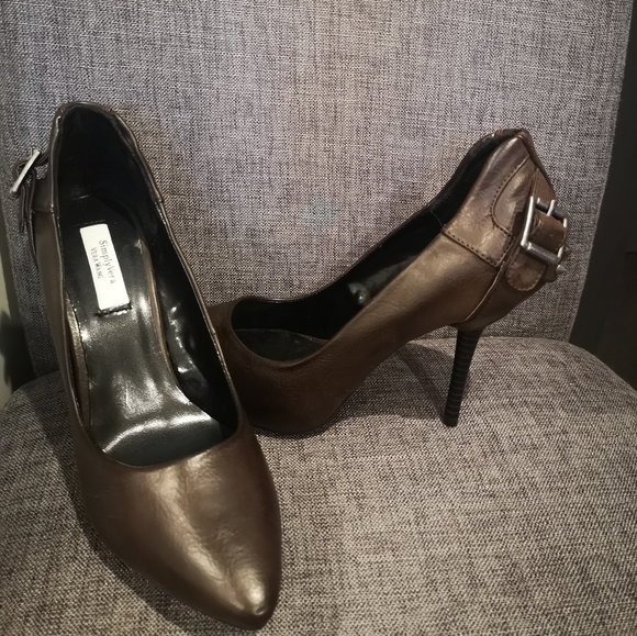 Vera Wang shoes - Picture 1 of 3